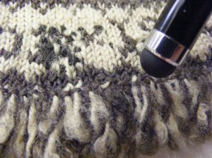 Walton glove thrummed fringe 